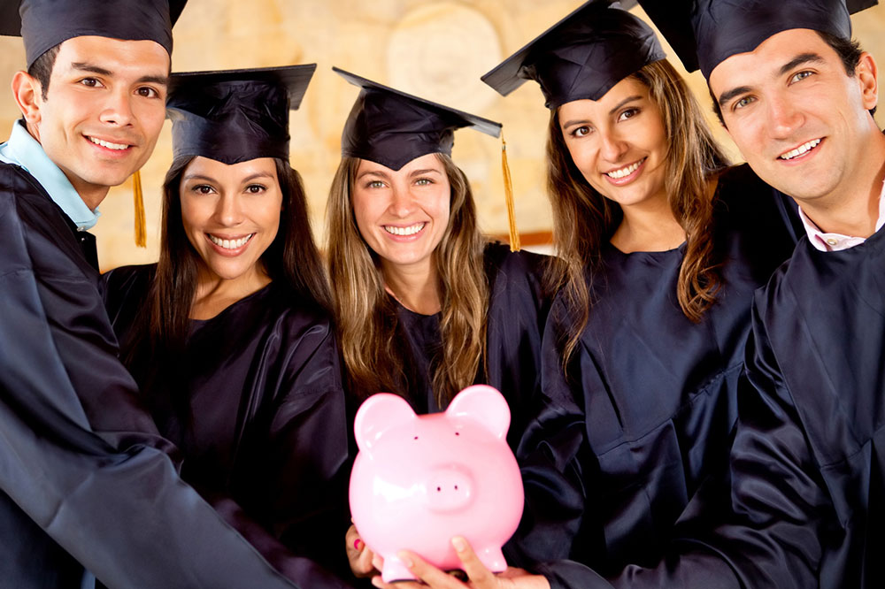 Benefits of Savings Accounts for Students